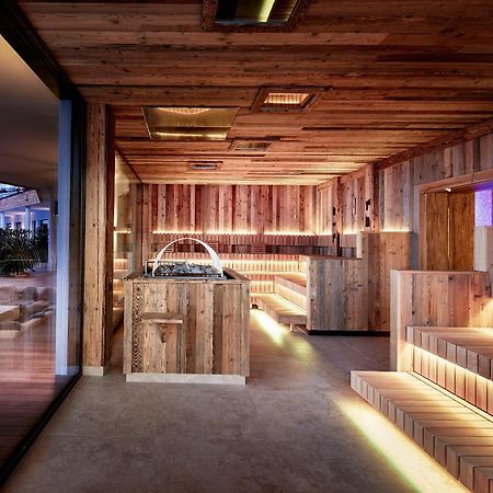 Der Boeglerhof - Pure Nature Spa Resort アルプバッハ エクステリア 写真