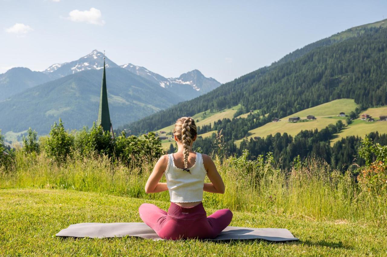 Der Boeglerhof - Pure Nature Spa Resort アルプバッハ エクステリア 写真