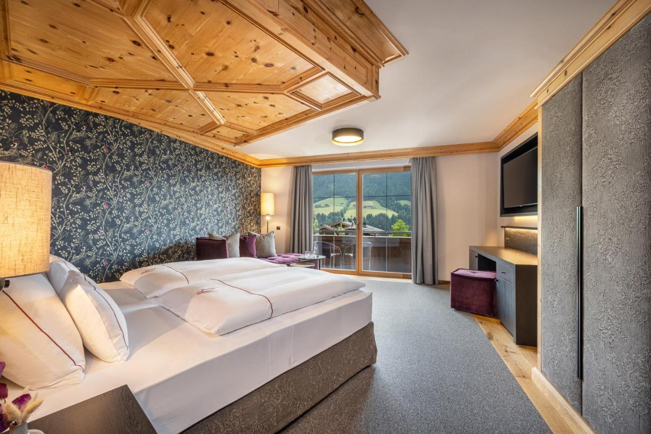 Der Boeglerhof - Pure Nature Spa Resort アルプバッハ エクステリア 写真