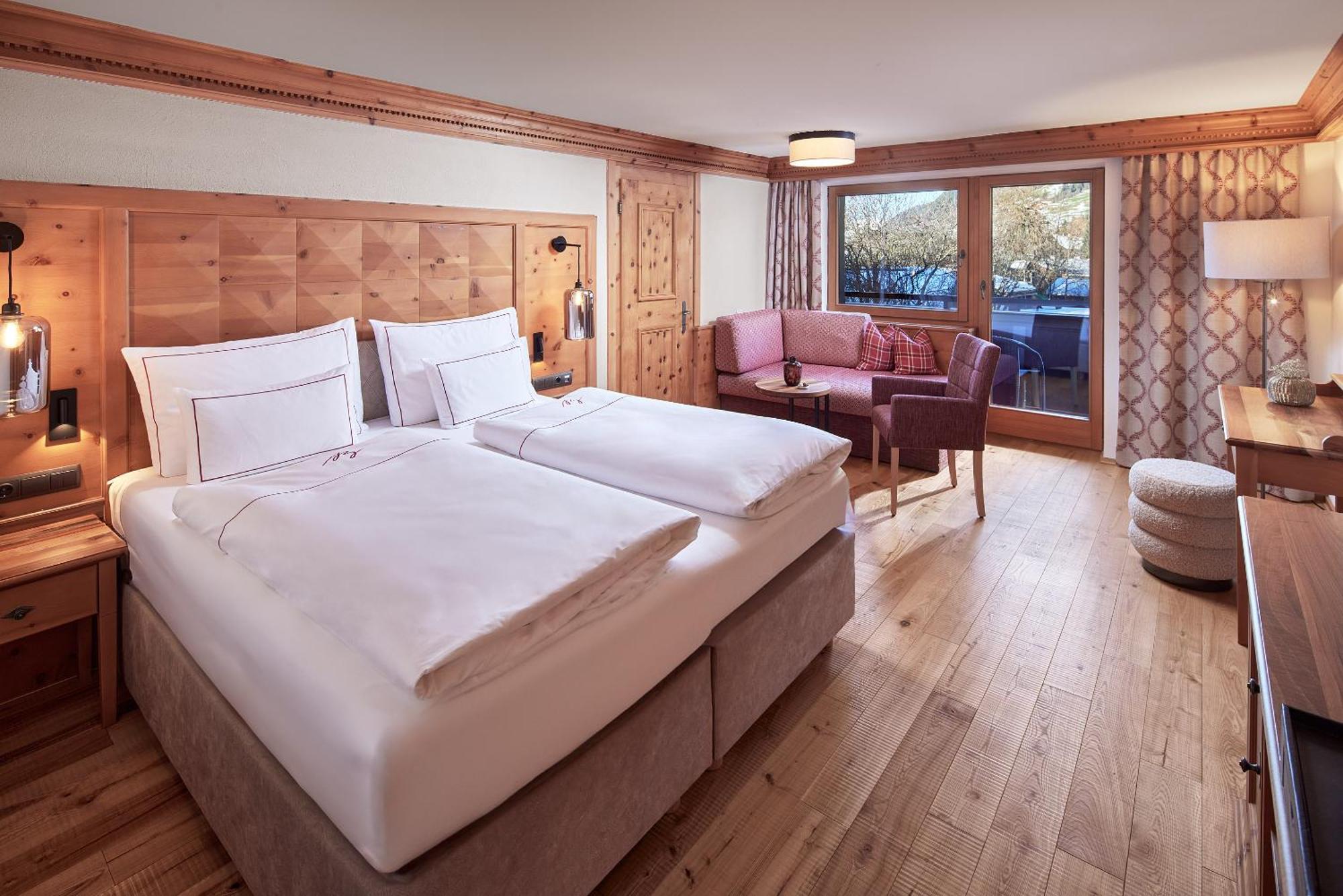Der Boeglerhof - Pure Nature Spa Resort アルプバッハ エクステリア 写真