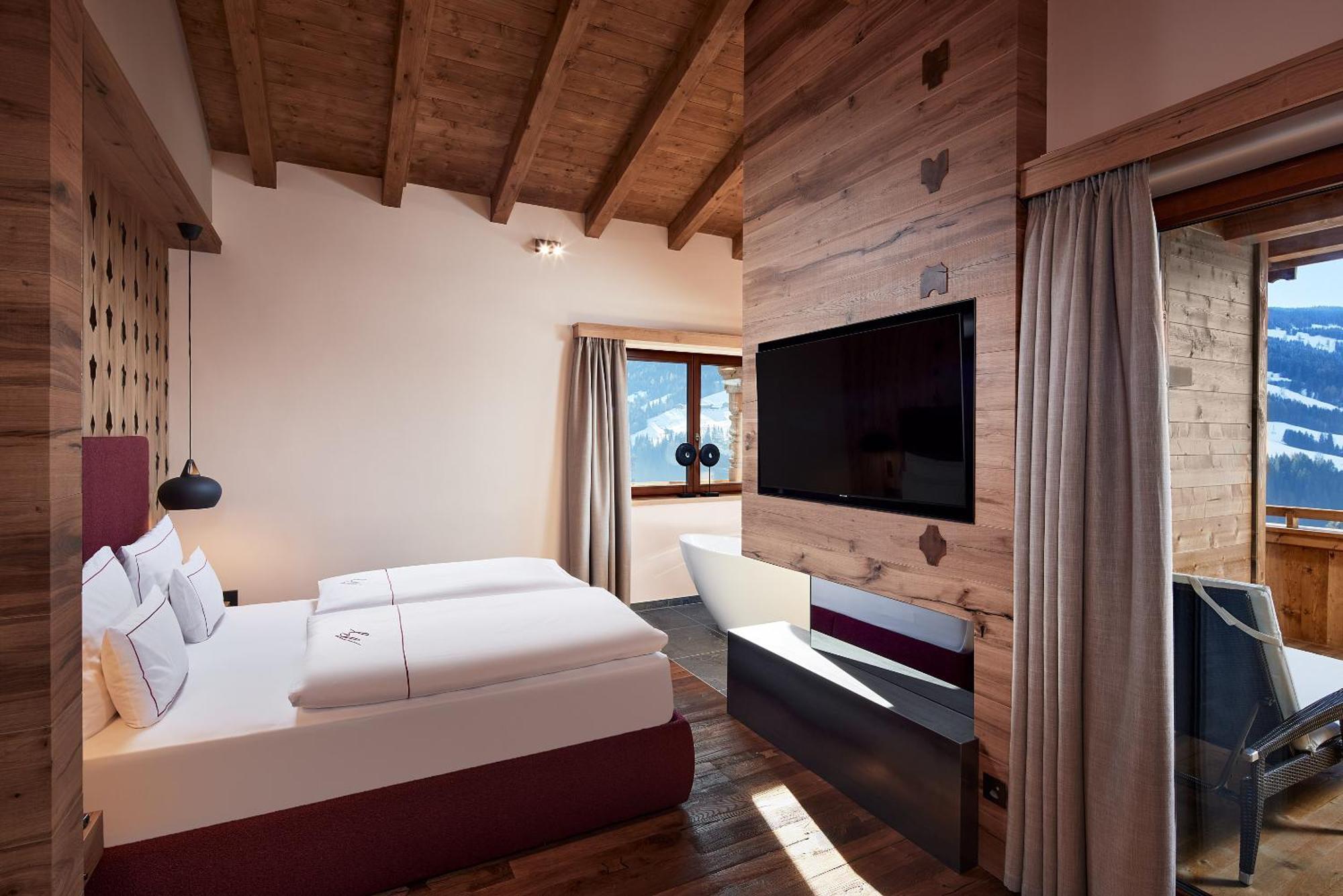 Der Boeglerhof - Pure Nature Spa Resort アルプバッハ エクステリア 写真