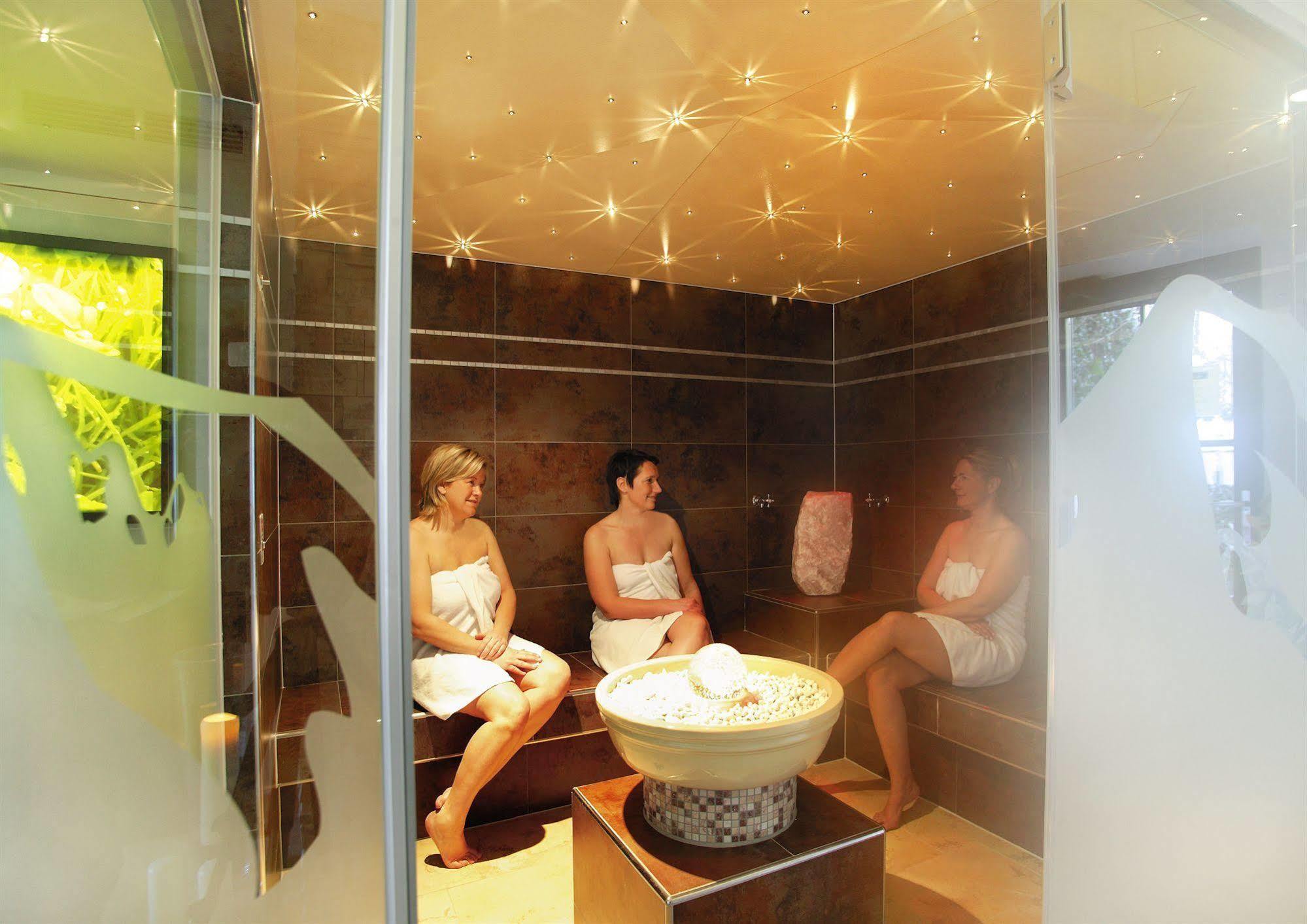 Der Boeglerhof - Pure Nature Spa Resort アルプバッハ エクステリア 写真